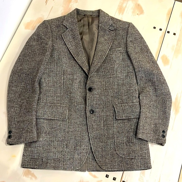 Vintage Leishman Wool Blazer - 30% Off Bundles! - Picture 1 of 3